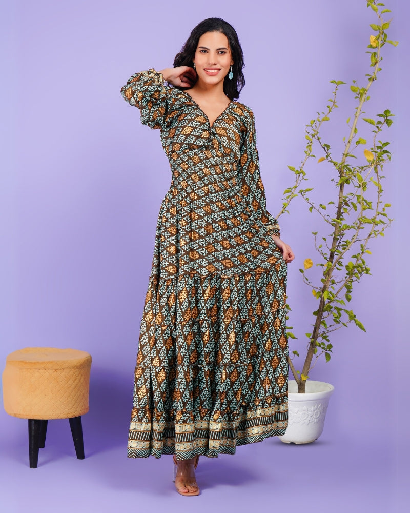 Mystic leaves maxi with a boho glow