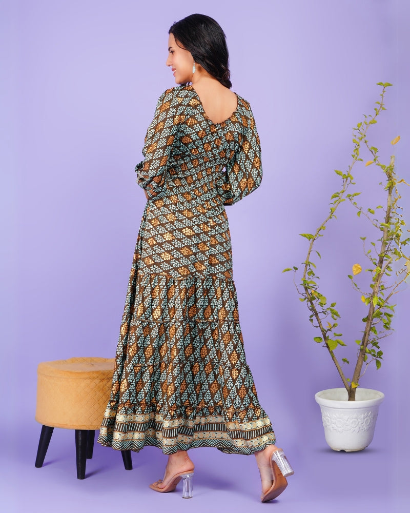 Mystic leaves maxi with a boho glow