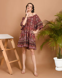 Carmine paisley off-shoulder short dress