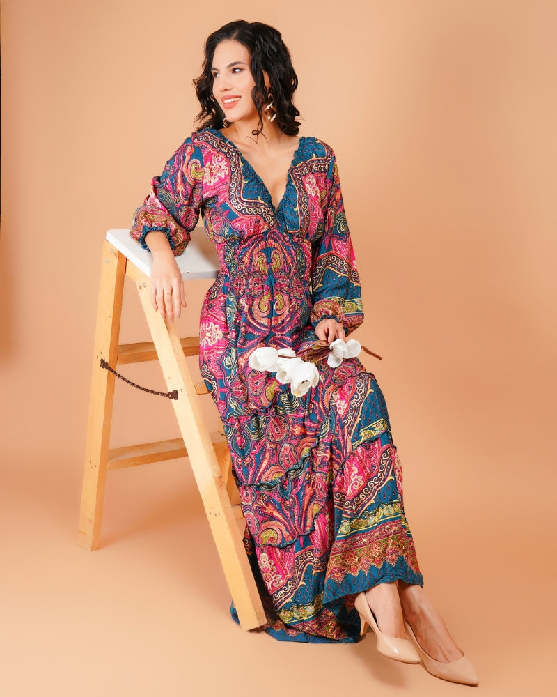 Effortless elegance with paisley glow maxi dress