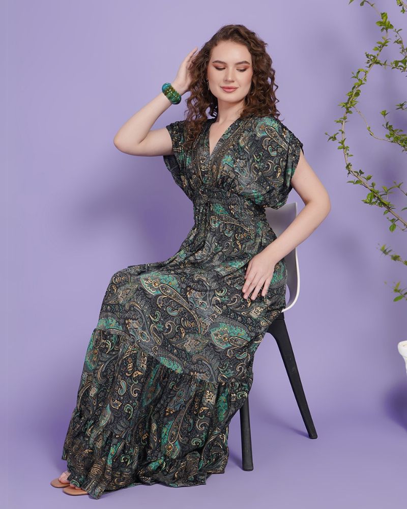 Yelora emerald dream maxi dress