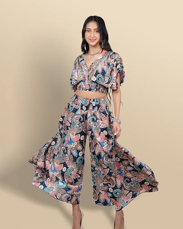 Black peachy blooms co-ord set