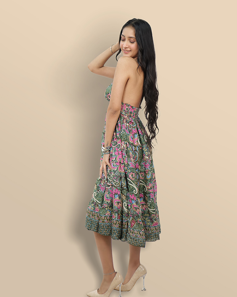 Enchanting meadow paisley backless dress